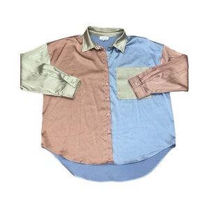 Multicolor satin button down